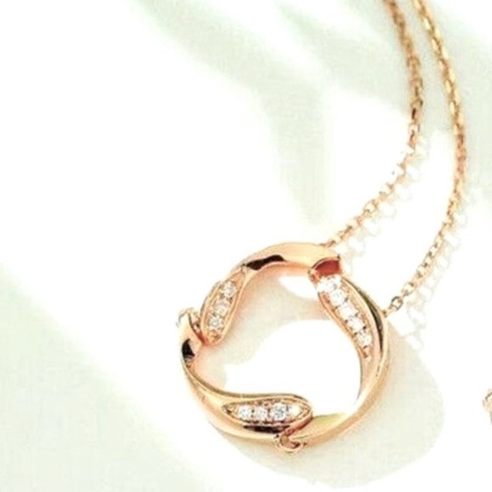 Beautiful 18k Gold Plated Silver Diamond Necklace